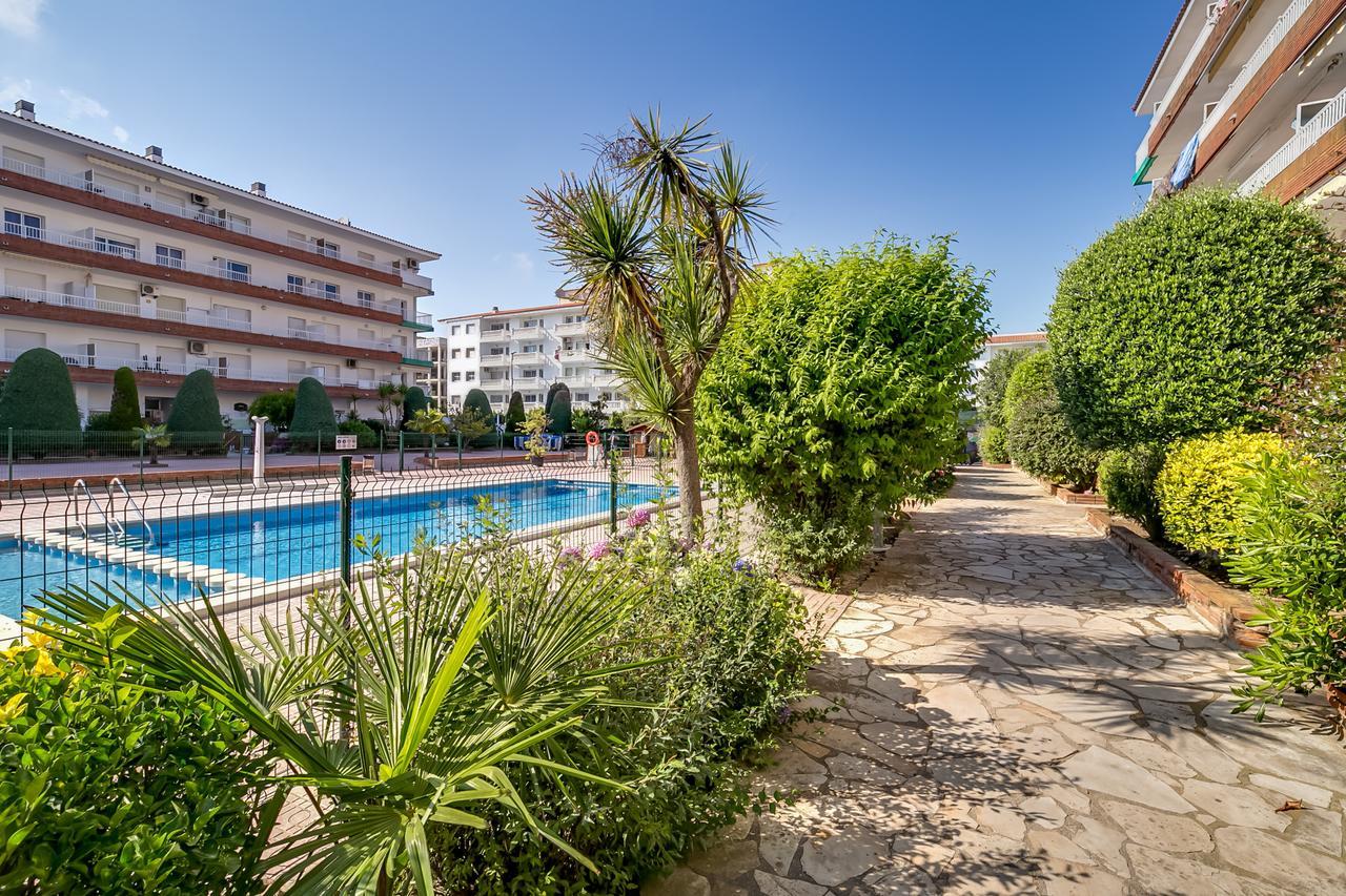 Ferienwohnung Vivalidays Edurne Blanes Exterior foto